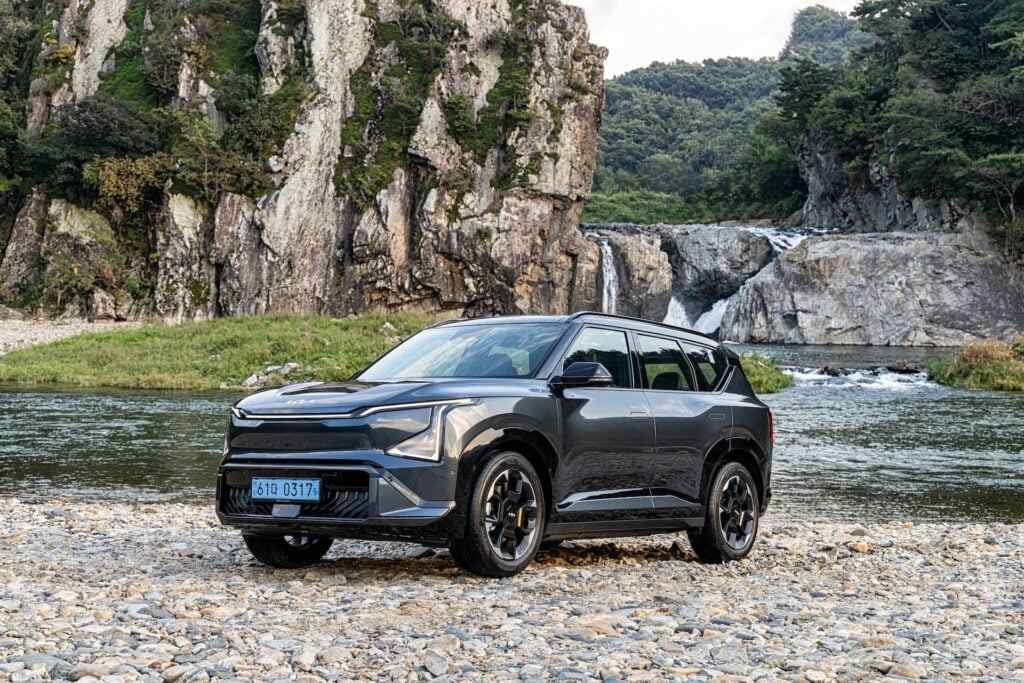 Kia EV5: Aile Dostu, Yüksek Teknolojili Elektrikli SUV Sahneye Çıktı
