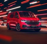 Ticari Değil, Stil İkonu: VW Transporter’a Özel Sportline ve Pro S Dokunuşu!